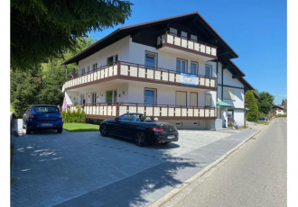 Ihr Rückzugsort im Allgäu, zentrale Lage in Oberstaufen - 4 Zimmer, großer Balkon und drei Bäder 485.000 €