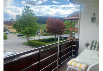 Zentral gelegene zwei Zimmer Wohnung mit Garage